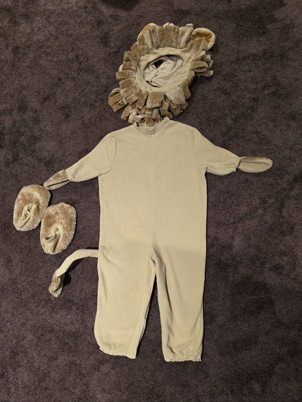 Kids Plush Lion One-Piece Costume with Hood and Slippers. Nearly New. Sz 4T